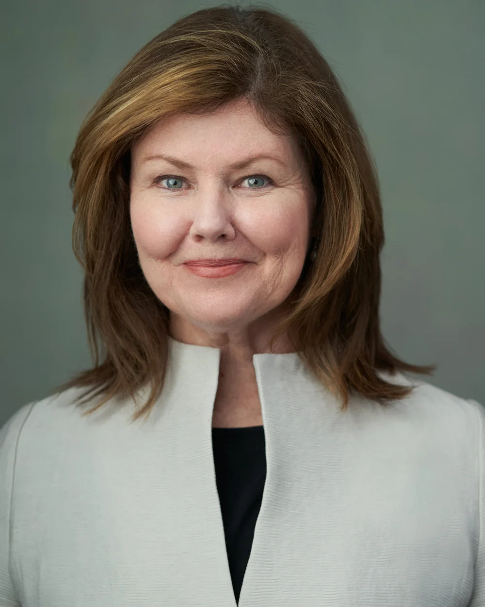 Professional headshot photography Philadelphia - business executive portrait