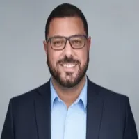 Peter - MHamiltonVisuals headshot client